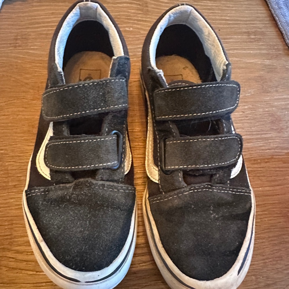 Vans old skool v size 1.5